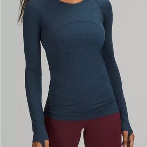 Lululemon shirt
